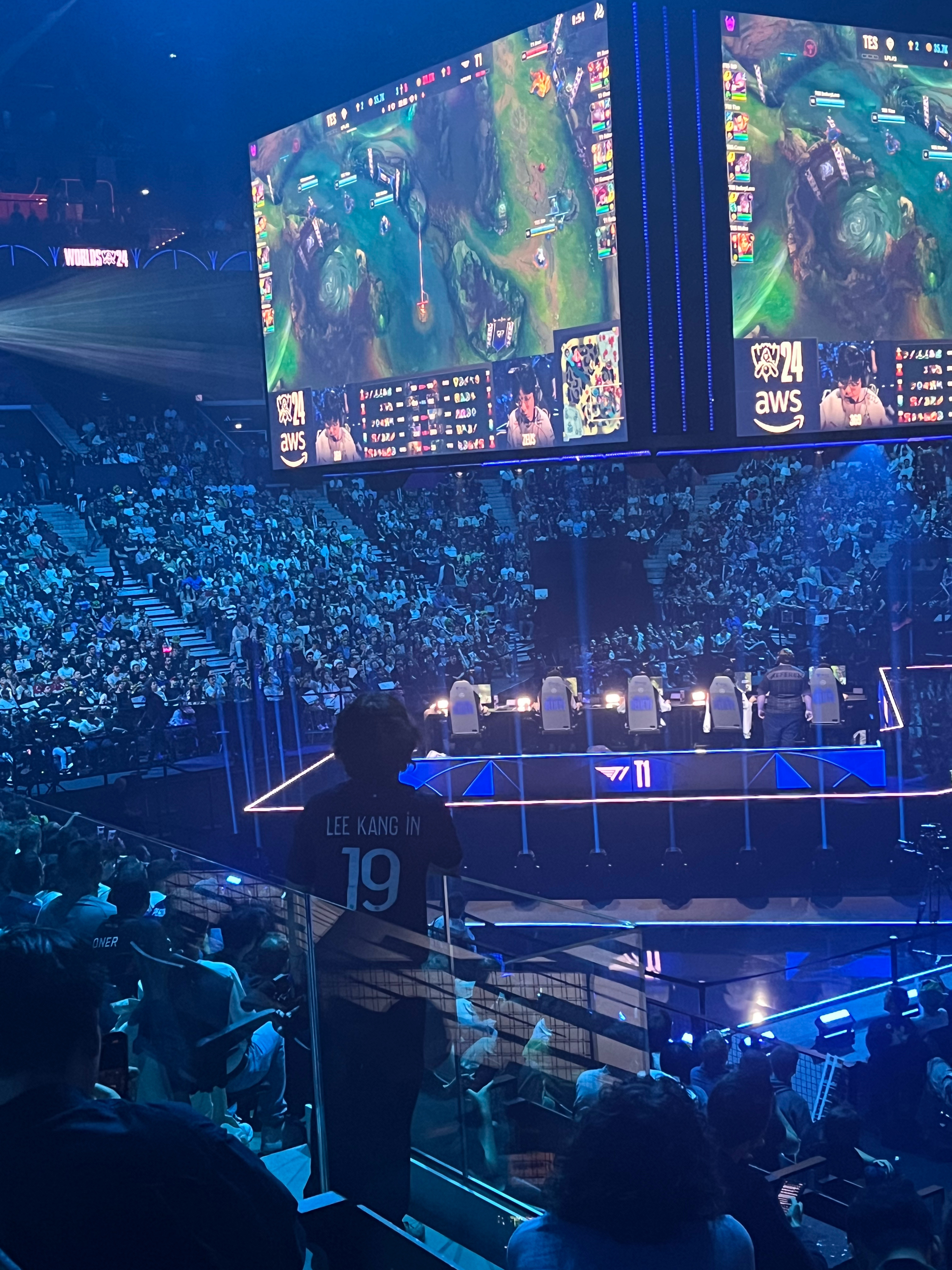 爱游戏-Faker回归赛场，回归赛场首场状态亮眼，巴黎圣日耳曼观众沸腾！的简单介绍