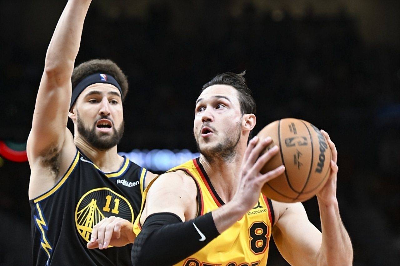 AYX-Scout赛事官方发布关键助攻新规，勇士争议不断！的简单介绍