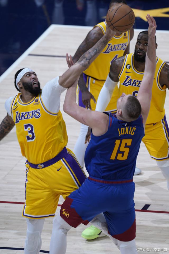 AYX-Rookie关键节点突破纪录，湖人带队取胜！的简单介绍